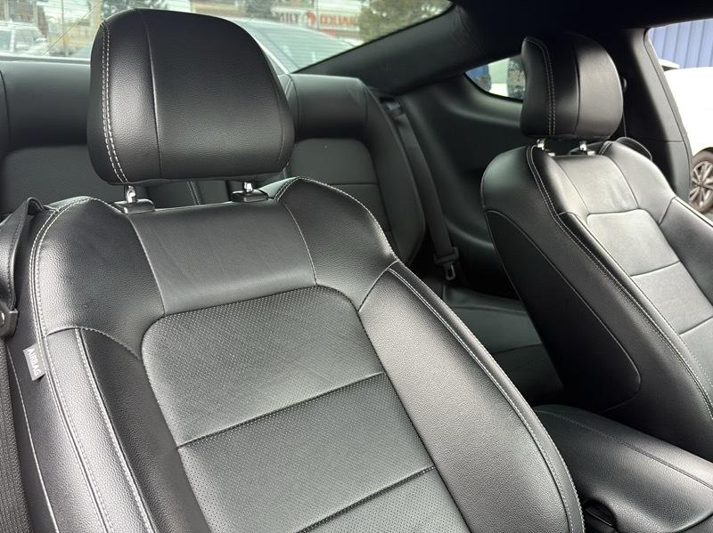 Ford Mustang EcoBoost Coupe 2017