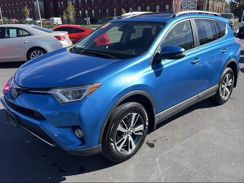 Toyota RAV4 XLE AWD 2018
