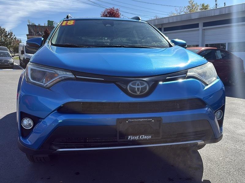 Toyota RAV4 XLE AWD 2018