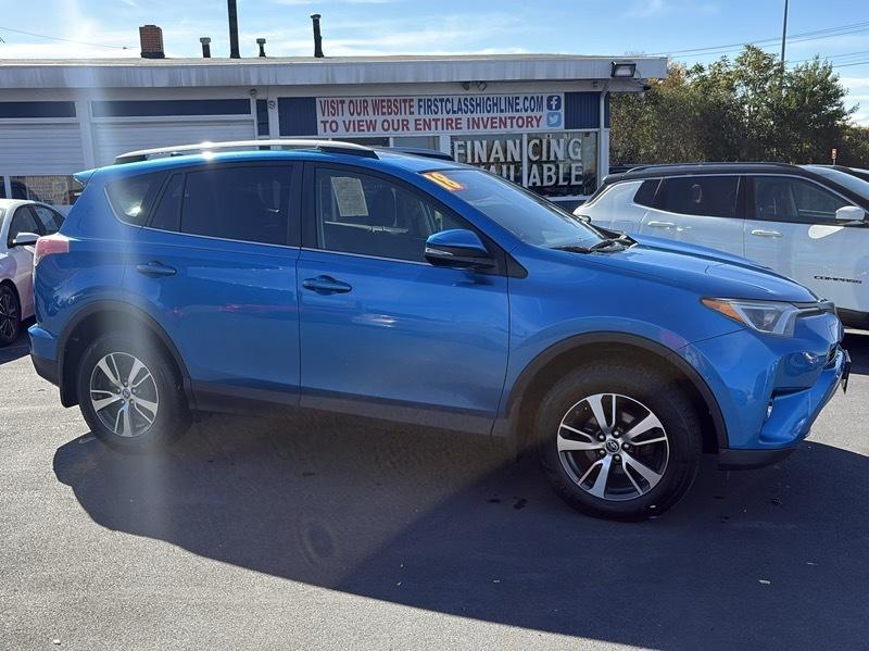 Toyota RAV4 XLE AWD 2018