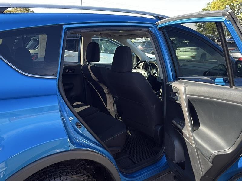 Toyota RAV4 XLE AWD 2018