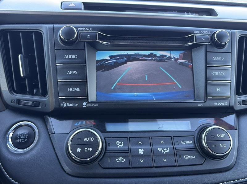 Toyota RAV4 XLE AWD 2018