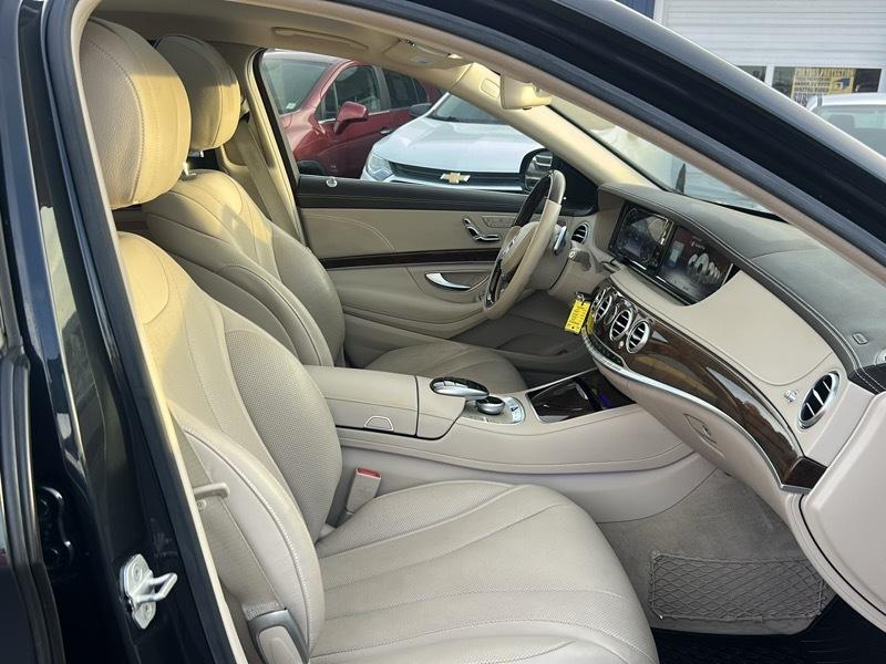 Mercedes-Benz S-Class S550 4MATIC 2015