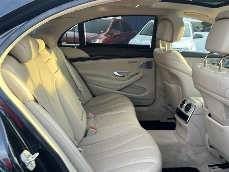 Mercedes-Benz S-Class S550 4MATIC 2015