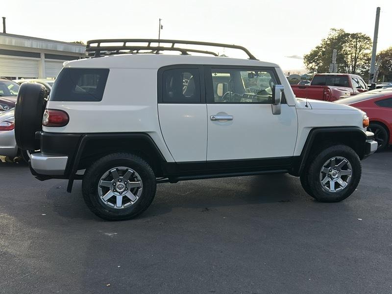 Toyota FJ Cruiser 4WD MT 2014