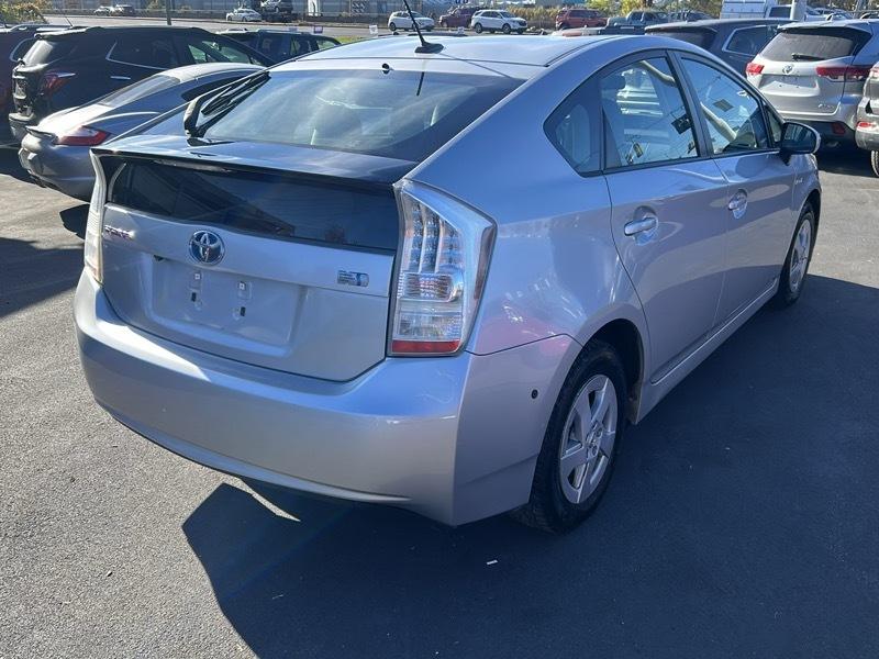 Toyota Prius Base 4D Hatchback 2010