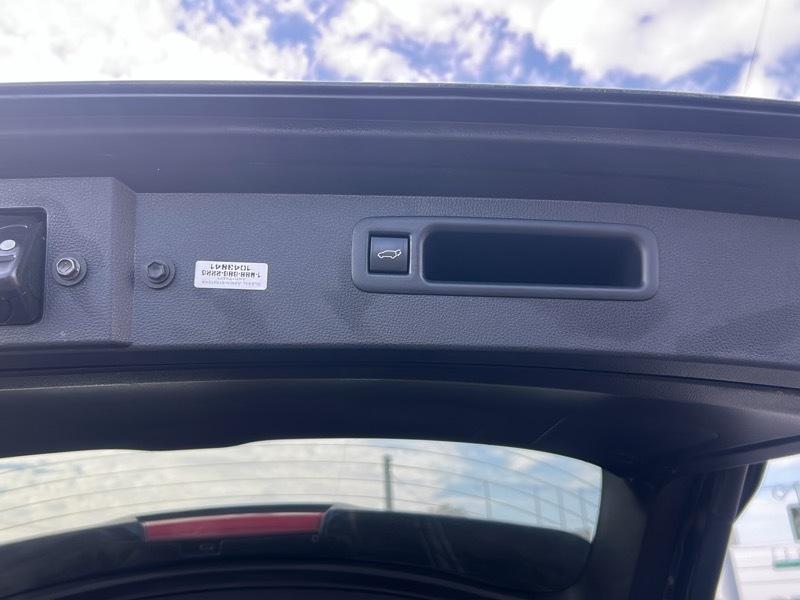 Toyota Highlander XLE AWD V6 2022