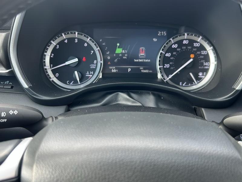Toyota Highlander XLE AWD V6 2022
