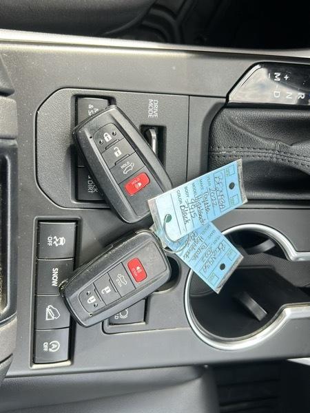Toyota Highlander XLE AWD V6 2022