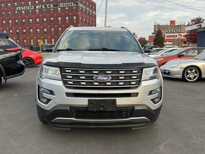 Ford Explorer 4dr 112" WB XLT 4WD 2017