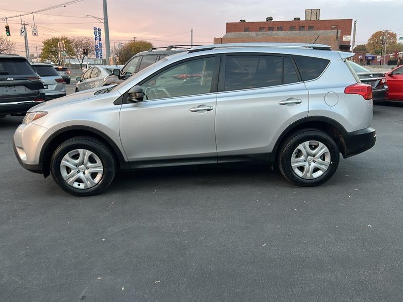 Toyota RAV4 LE AWD 2014