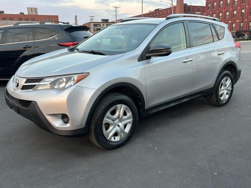 Toyota RAV4 LE AWD 2014