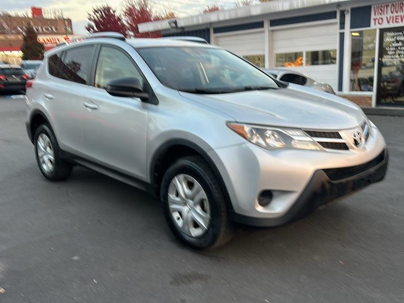 Toyota RAV4 LE AWD 2014