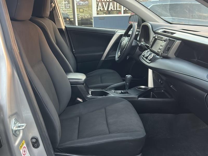 Toyota RAV4 LE AWD 2014