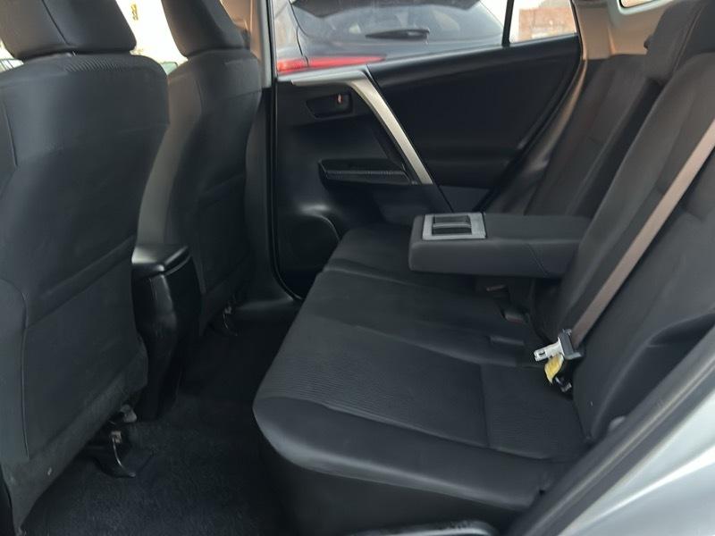 Toyota RAV4 LE AWD 2014