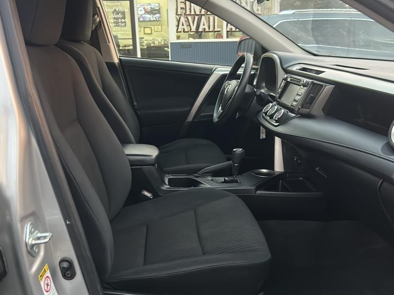 Toyota RAV4 LE AWD 2014