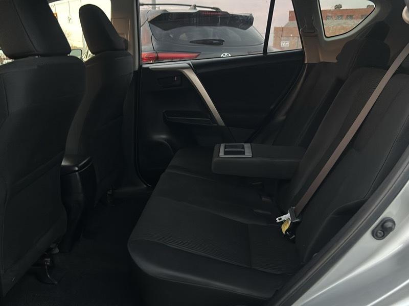 Toyota RAV4 LE AWD 2014