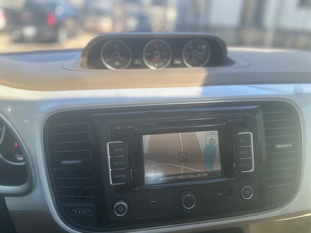 Volkswagen Beetle  2015