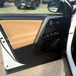 Toyota RAV4 Limited AWD 2018