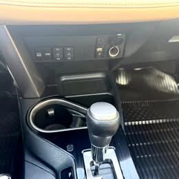 Toyota RAV4 Limited AWD 2018