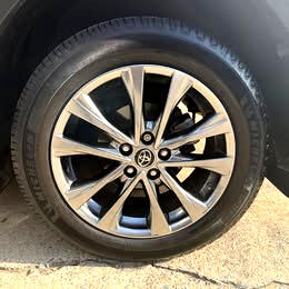 Toyota RAV4 Limited AWD 2018