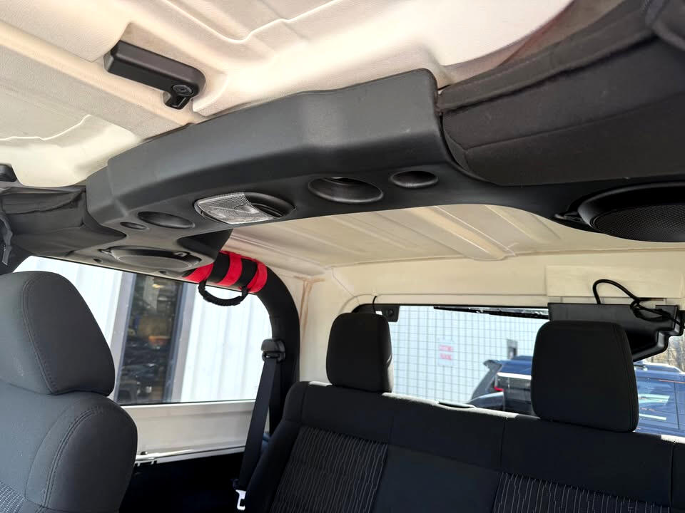 Jeep Wrangler Rubicon 4WD 2011