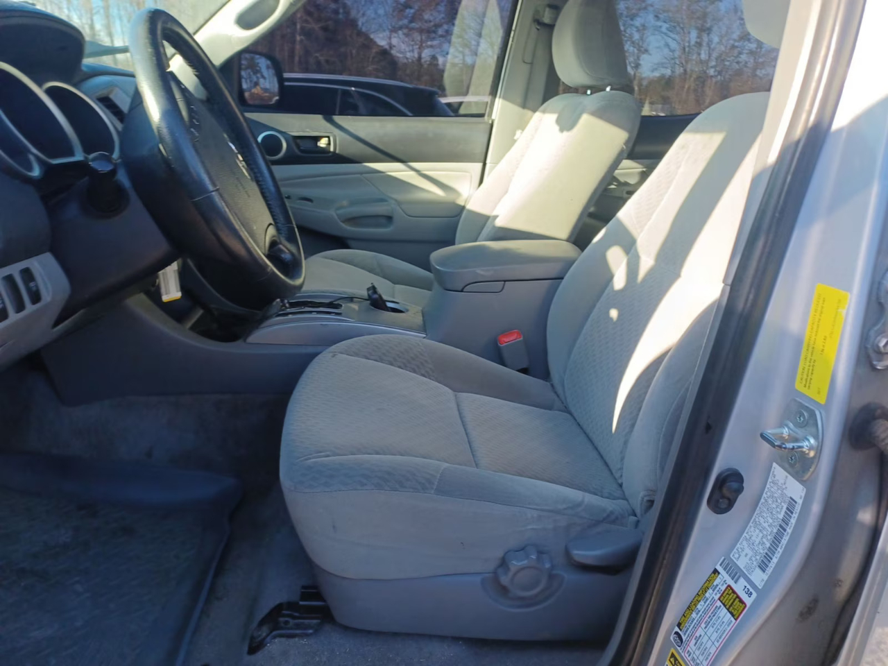 Toyota Tacoma PreRunner Double Cab V6 Auto 2WD 2010