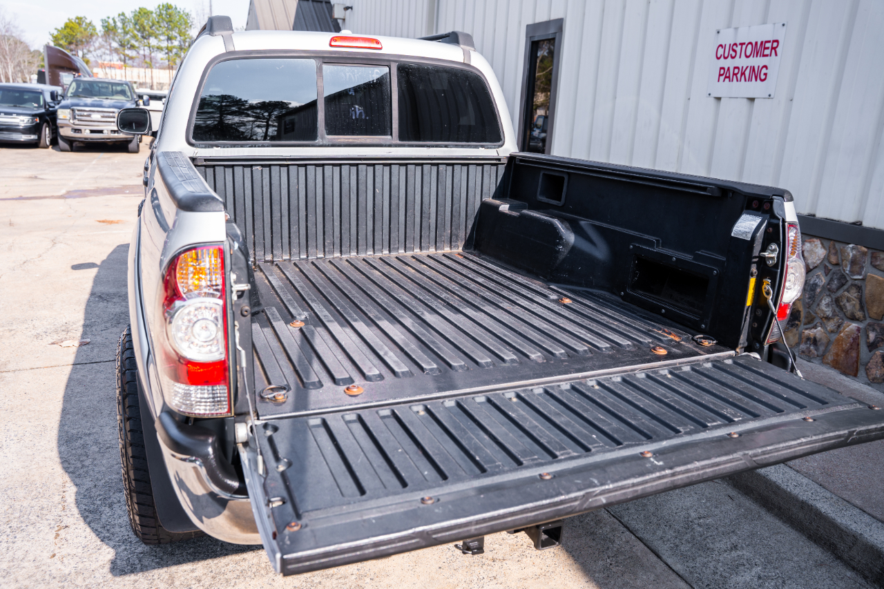 Toyota Tacoma PreRunner Double Cab V6 Auto 2WD 2010
