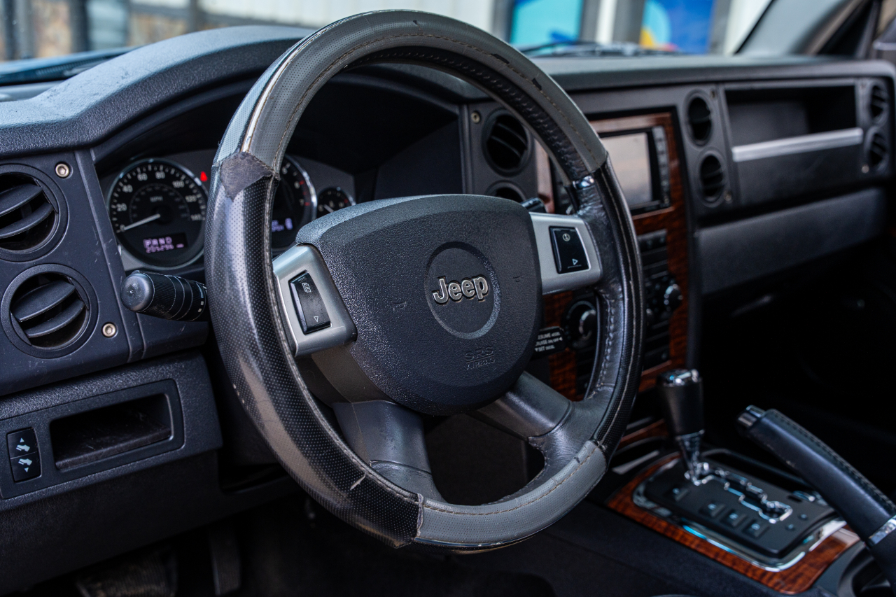 Jeep Commander Limited 4WD 2008