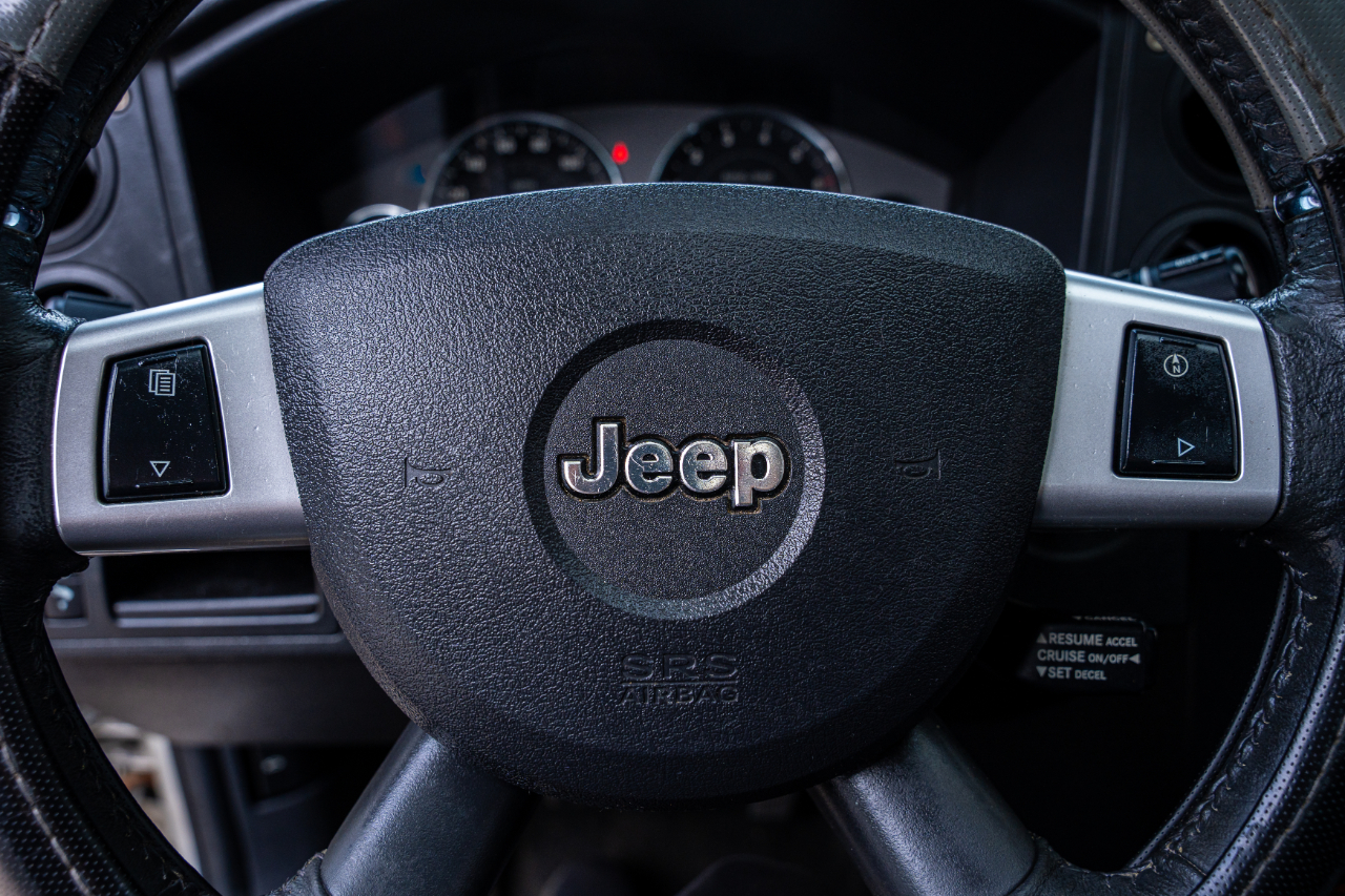 Jeep Commander Limited 4WD 2008