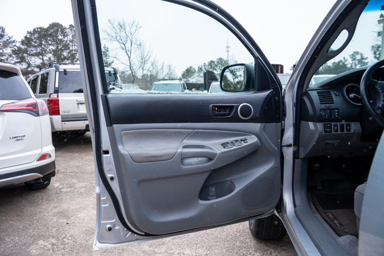 Toyota Tacoma TRD Off Road Double Cab 5' Bed V6 4x4 AT (Natl) 2011