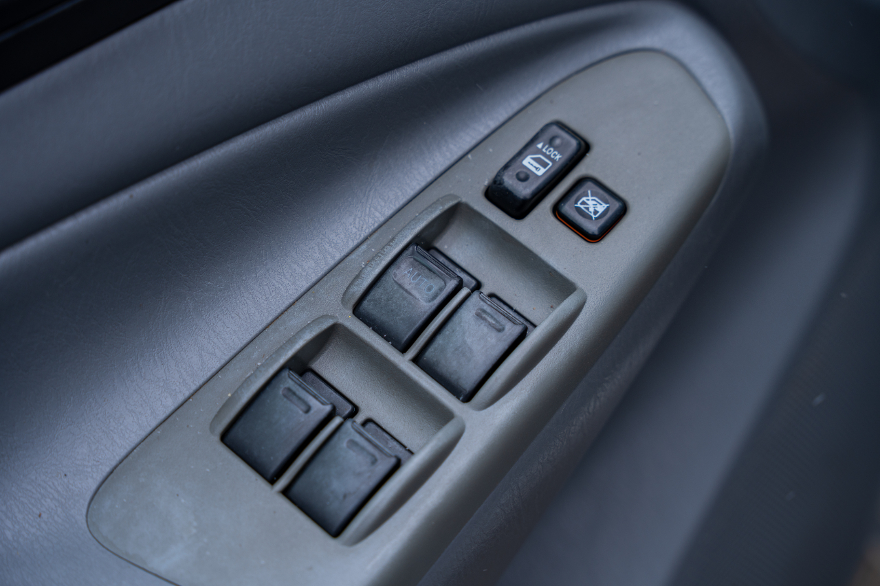 Toyota Tacoma TRD Off Road Double Cab 5' Bed V6 4x4 AT (Natl) 2011