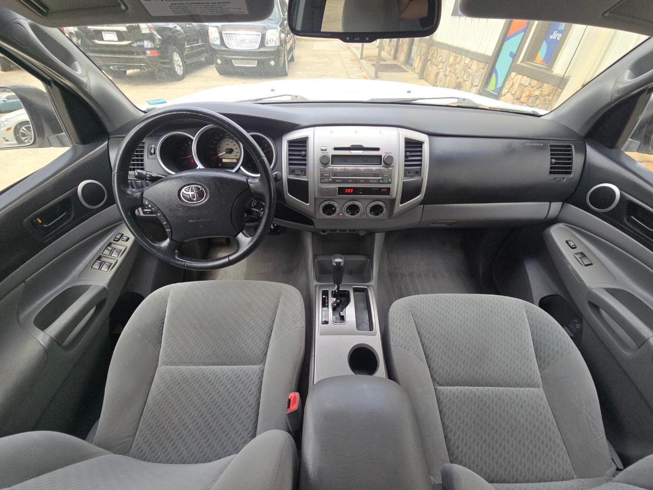 Toyota Tacoma PreRunner Double Cab V6 2WD 2009