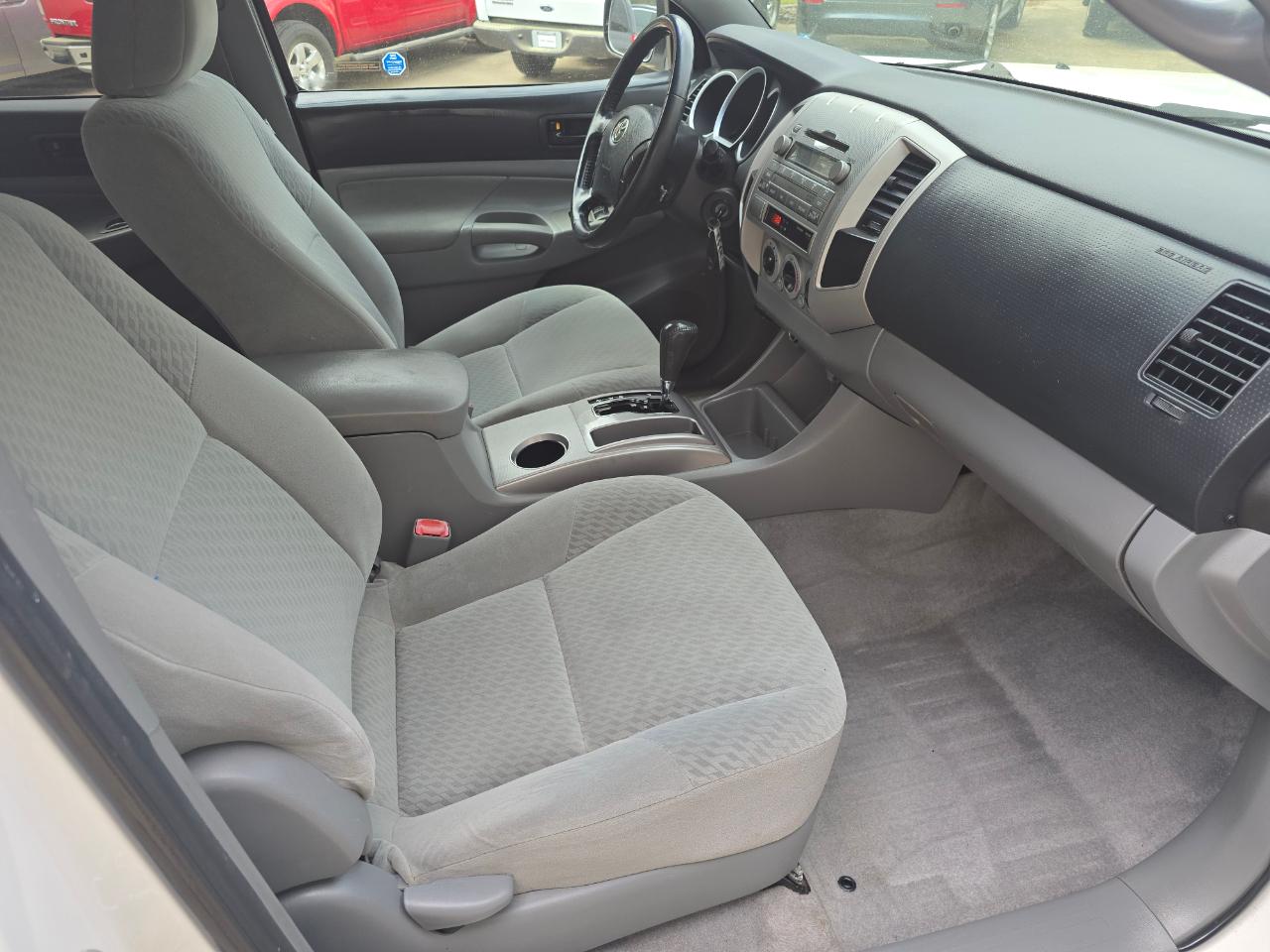 Toyota Tacoma PreRunner Double Cab V6 2WD 2009