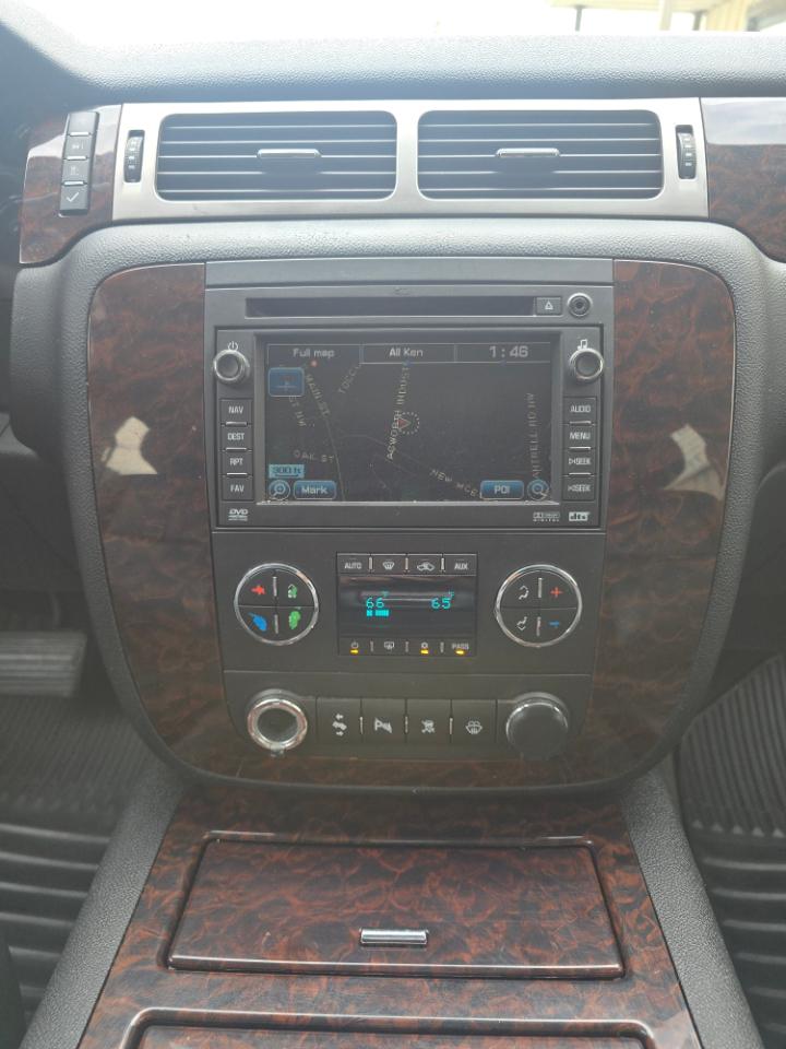 GMC Yukon Denali AWD 2007