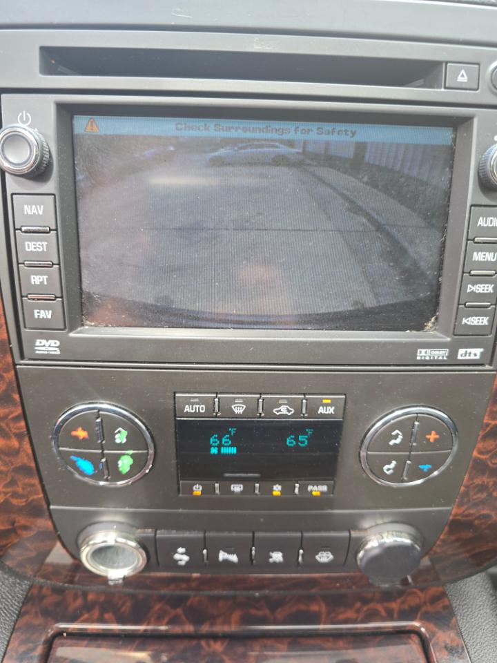 GMC Yukon Denali AWD 2007