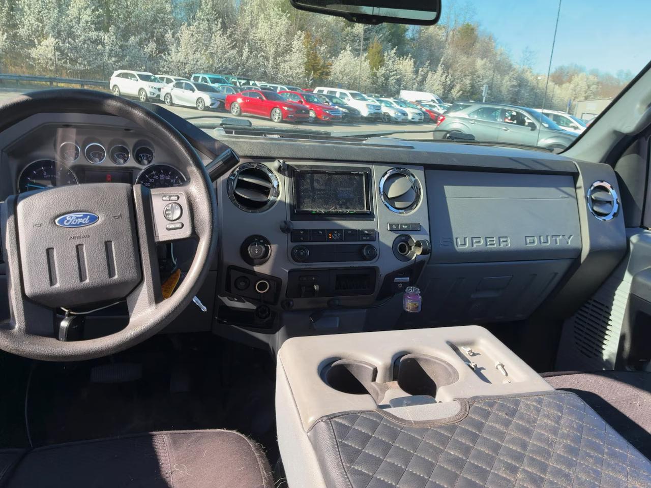 Ford F-250 SD XLT Crew Cab Long Bed 4WD 2016