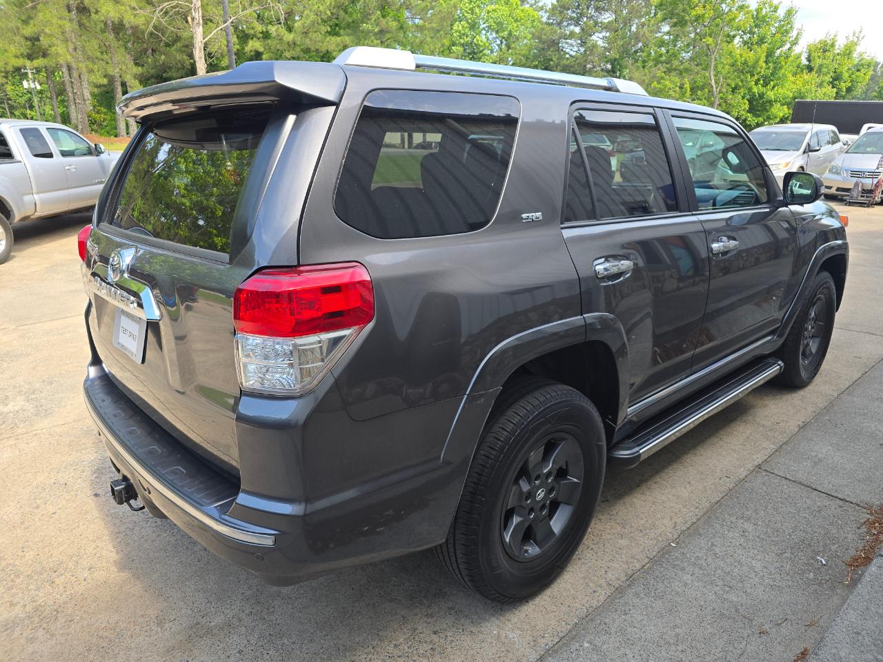 Toyota 4Runner SR5 4WD 2011