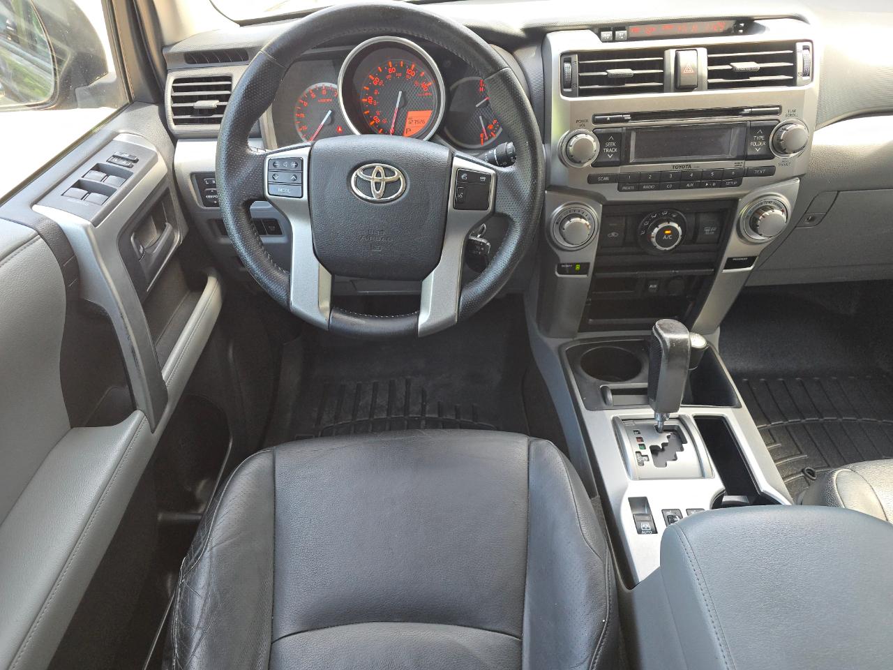 Toyota 4Runner SR5 4WD 2011