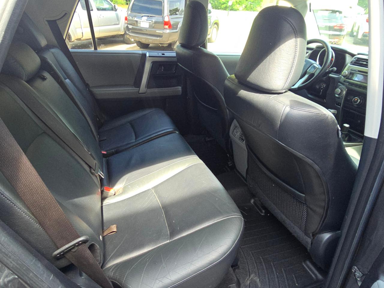 Toyota 4Runner SR5 4WD 2011