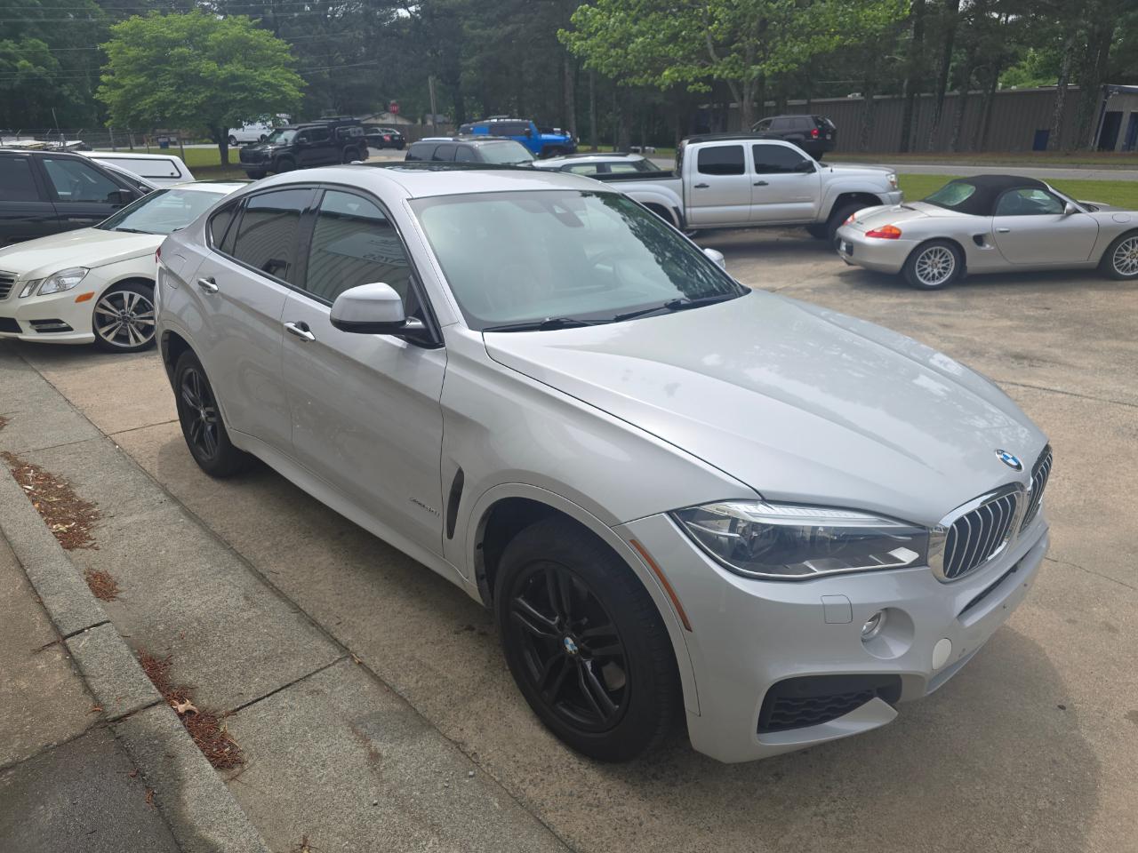 2016 BMW X6 xDrive50i M Sport