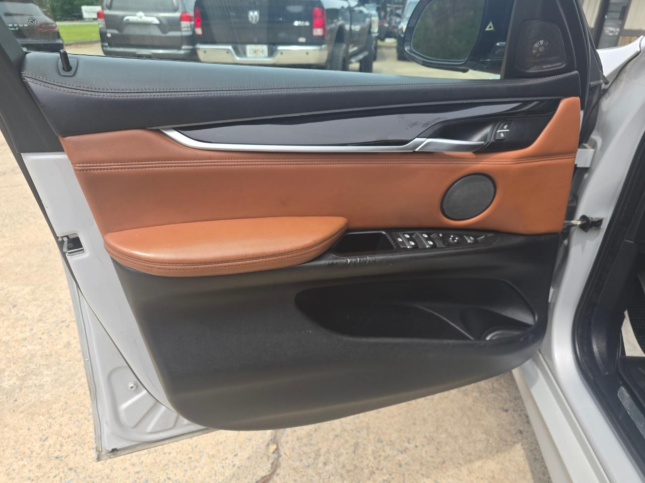 BMW X6  2016