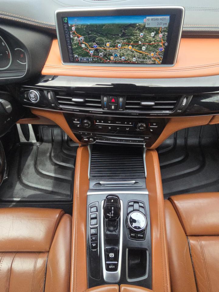 BMW X6  2016