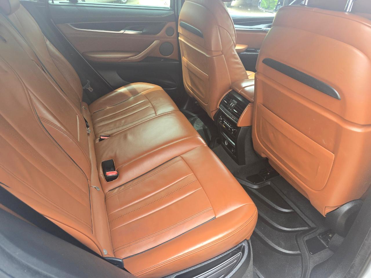 BMW X6  2016