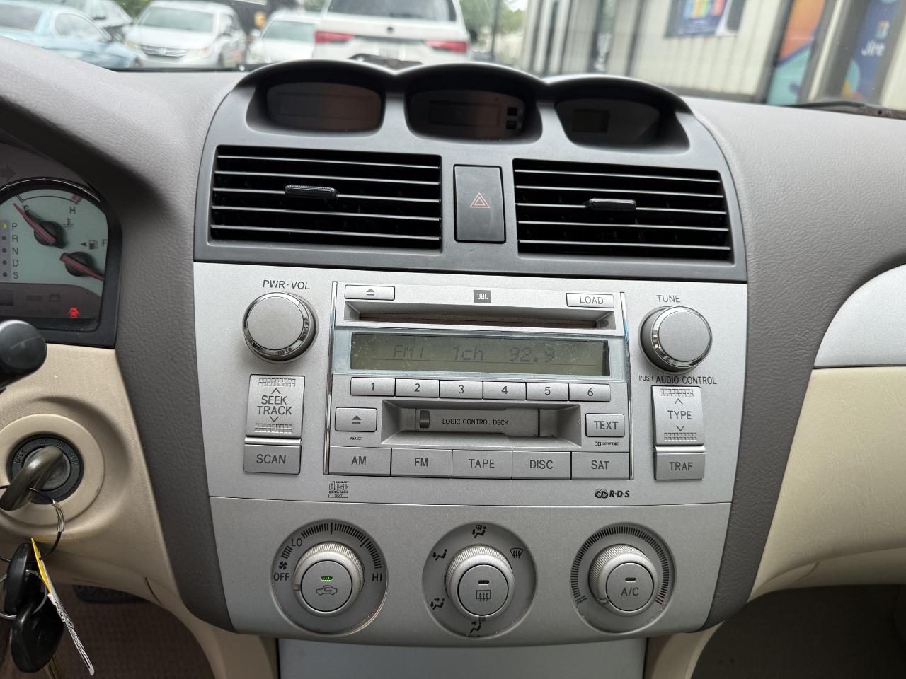 Toyota Camry Solara SE 2005