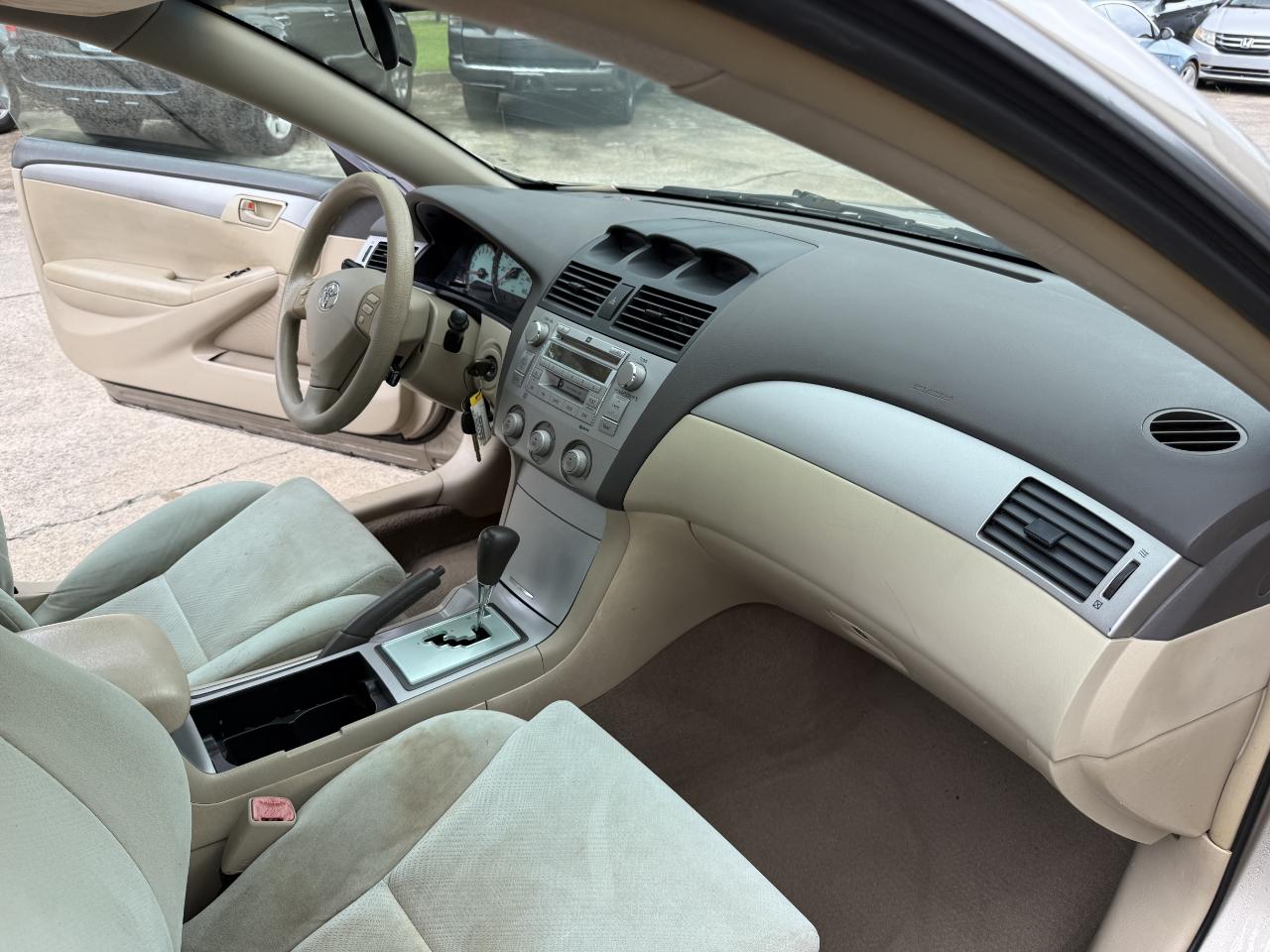 Toyota Camry Solara SE 2005