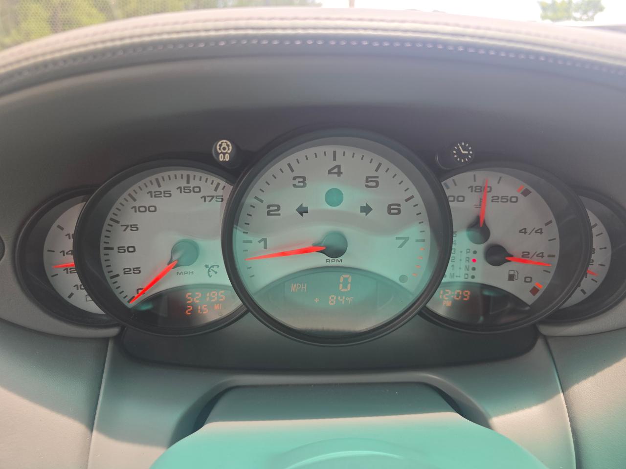 Porsche 911 Carrera Cabriolet 1999
