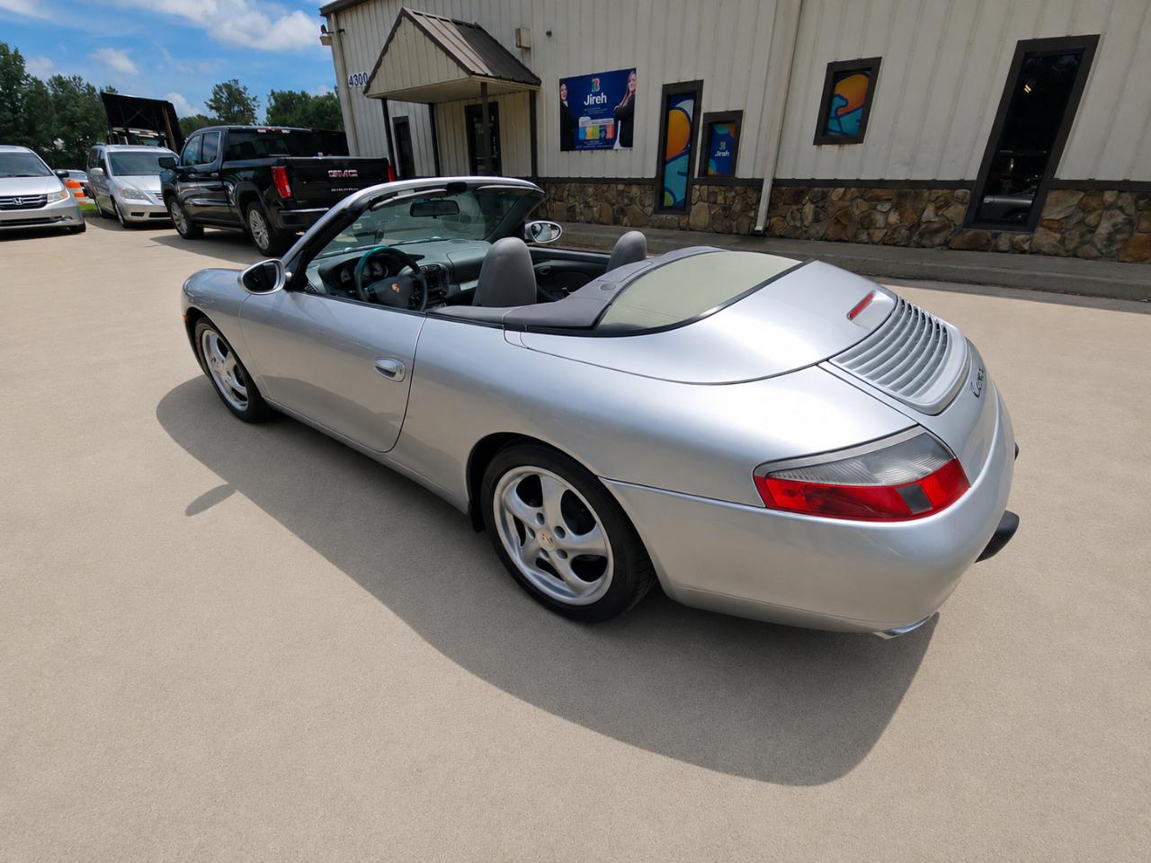 Porsche 911 Carrera Cabriolet 1999