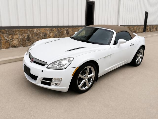 White 2007 Saturn Sky Convertible Rear-Wheel Drive 5-Speed Manual