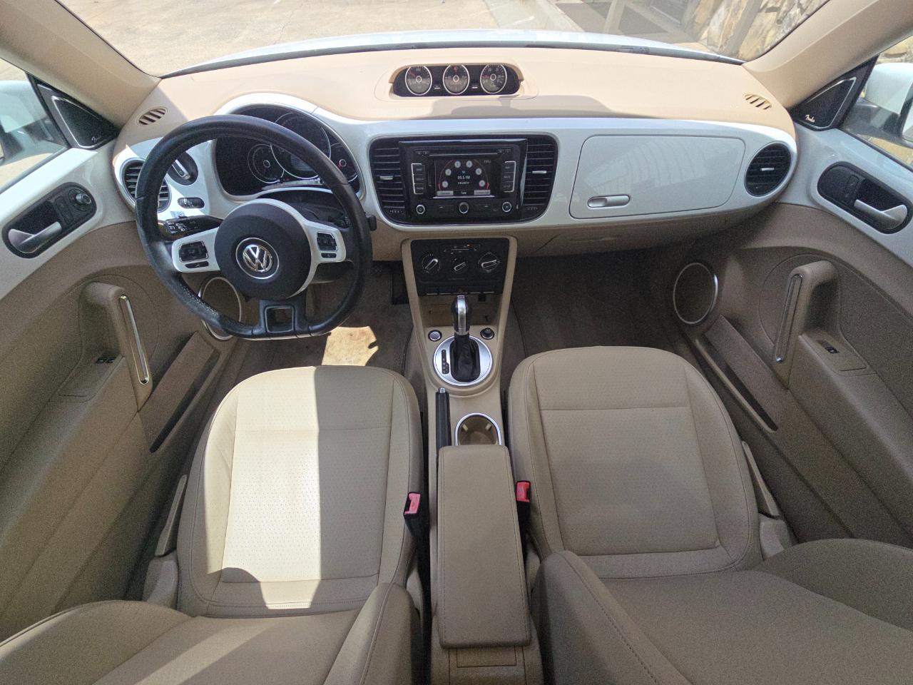 Volkswagen Beetle TDI 6A 2015